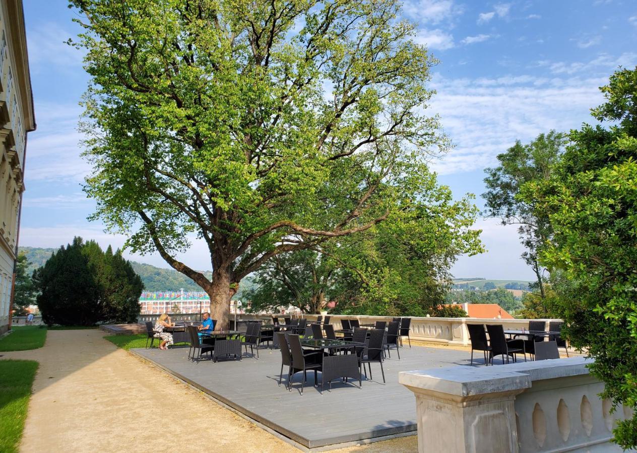 Zamek Napajedla Hotel ภายนอก รูปภาพ