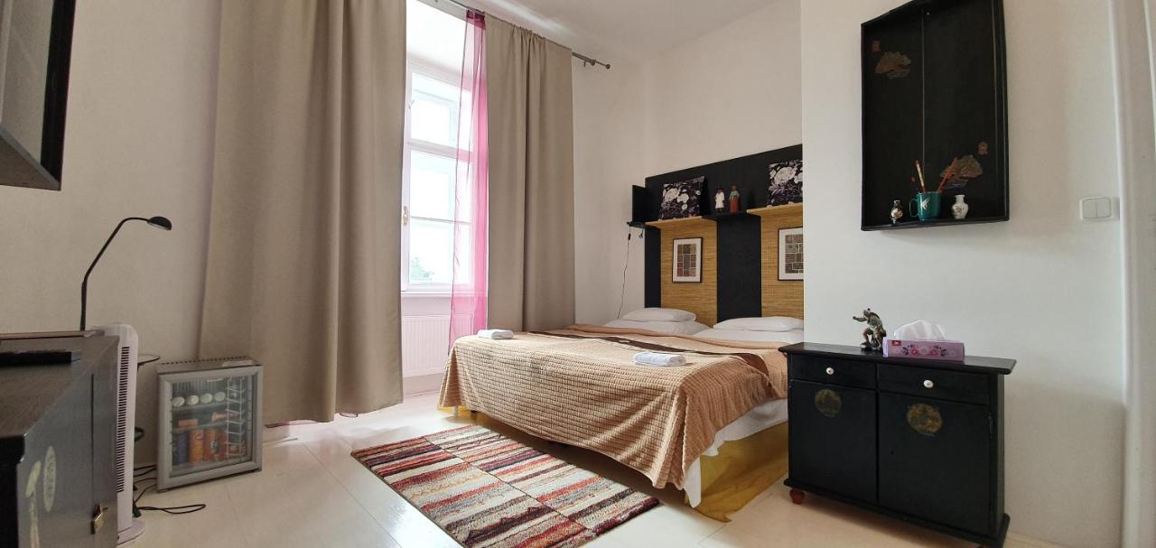 Zamek Napajedla Hotel ภายนอก รูปภาพ